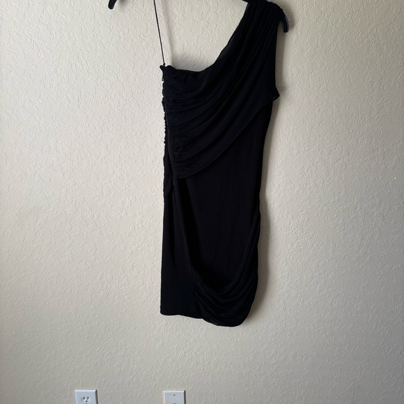 Alice + Olivia | Women's Cici One Shoulder Silk Stretchy Mini Dress Size XS - Picture 6 of 7